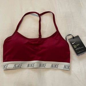 Nike NWT Indy Women's Light-Support Padded Sports Bra, Size Small
